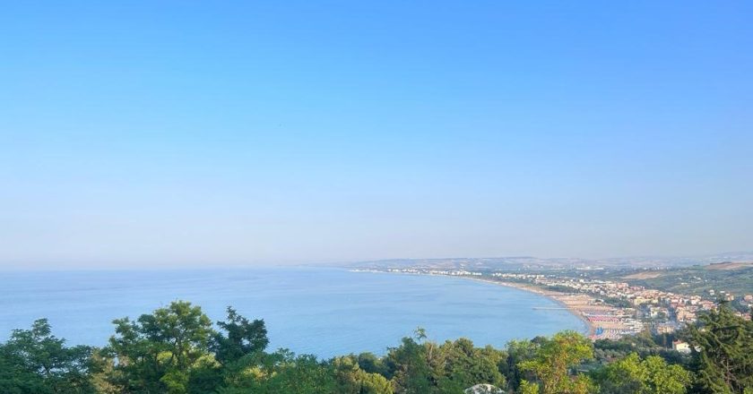 Divieto temporaneo di balneazione a Vasto Marina, firmata l’ordinanza