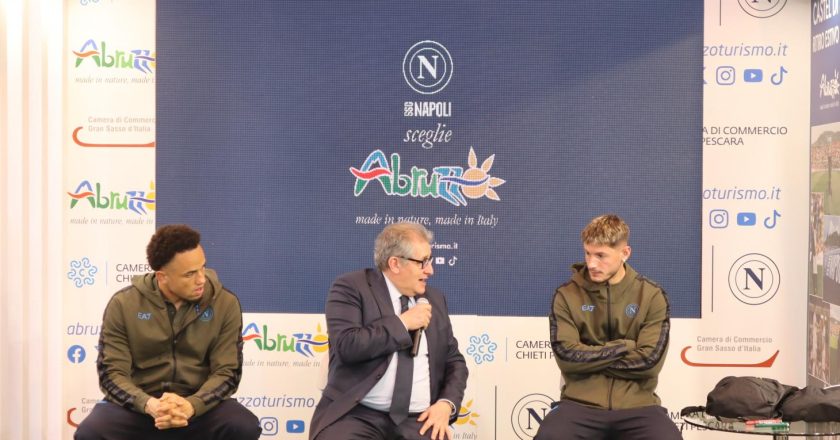 BMT: D’Amario ha accolto i giocatori del Napoli ospiti dello stand Abruzzo