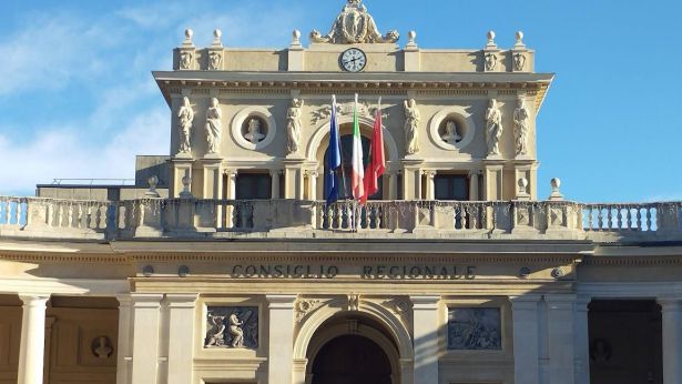 Caro bollette, approvata risoluzione del Gruppo Abruzzo Insieme Cavallari: “Risultato importante”