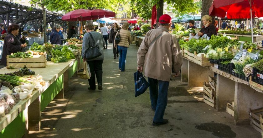 Commercio, Magnacca: “Al via bando di 2,8 milioni di euro riservato ad ambulanti”