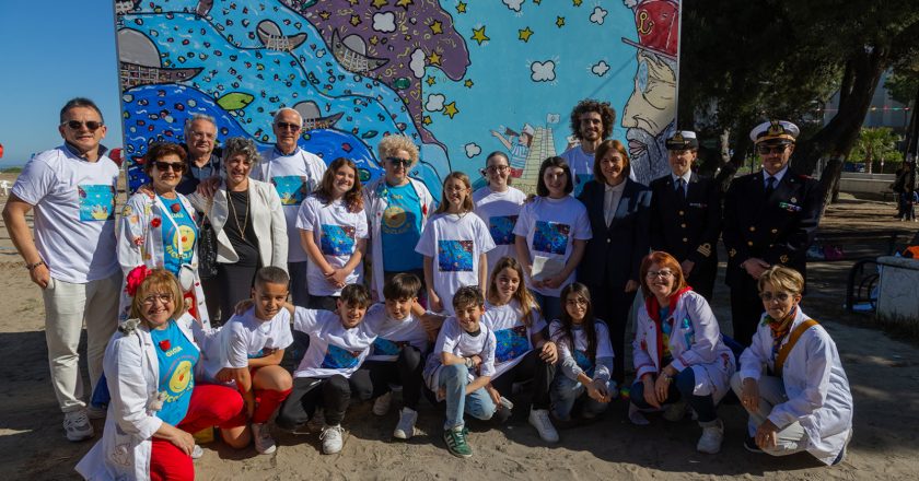 Inaugurato il pannello “Onde della Memoria” al Parco Suriani