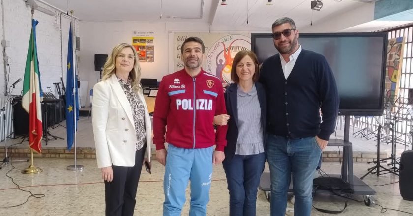 Vasto, oggi all’Istituto Rossetti l’incontro “Sport… maestro di vita!”