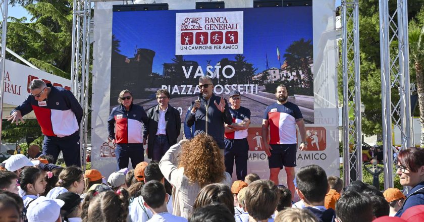Grande successo a Vasto per la quarta tappa di Banca Generali Un Campione per Amico. 400 bambini in festa tra sport e musica