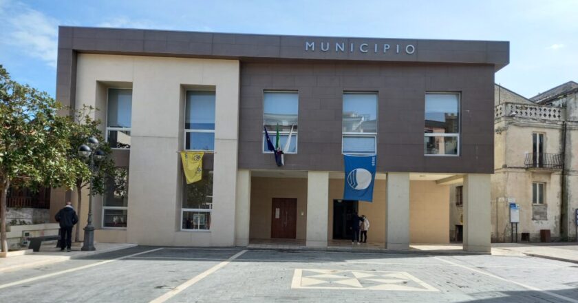 P.S.I. San Salvo, il sopruso ambientalista: abbattere altri alberi per i parcheggi