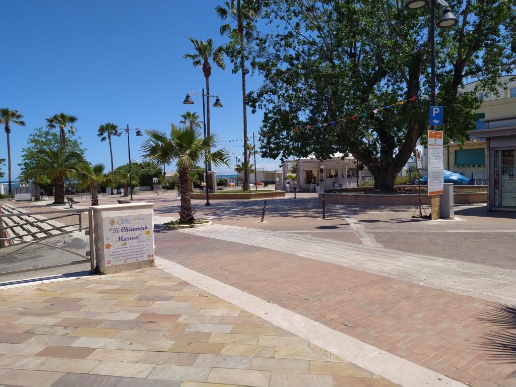 Vasto marina