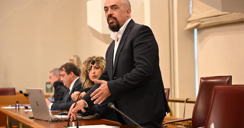 Traffico di mezzi pesanti sulla SS16 tra Vasto Sud e Ortona, approvata in Consiglio regionale la risoluzione di Taglieri (M5S) per veicolare il traffico sulla A14