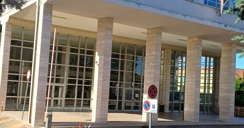 Furto e minaccia, 20enne di Vasto assolto