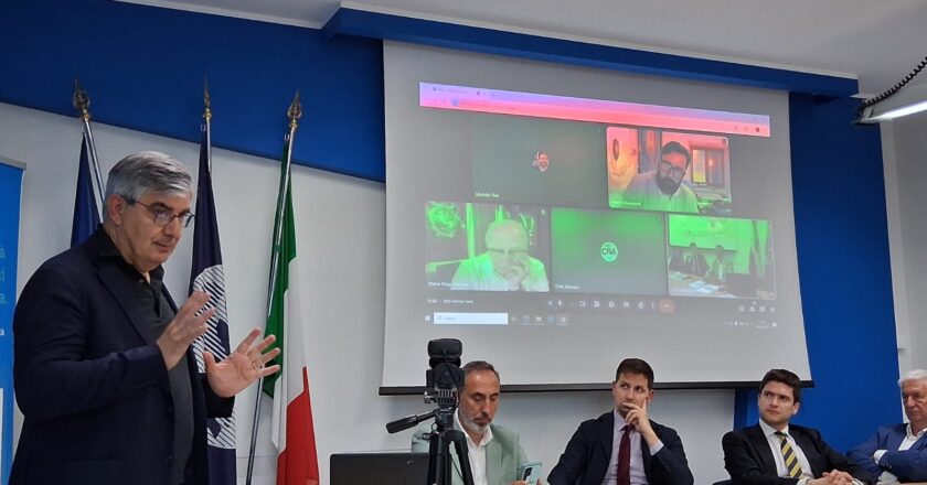 La burocrazia che frena le imprese, dossier Cna per liberare risorse, tempo ed energie
