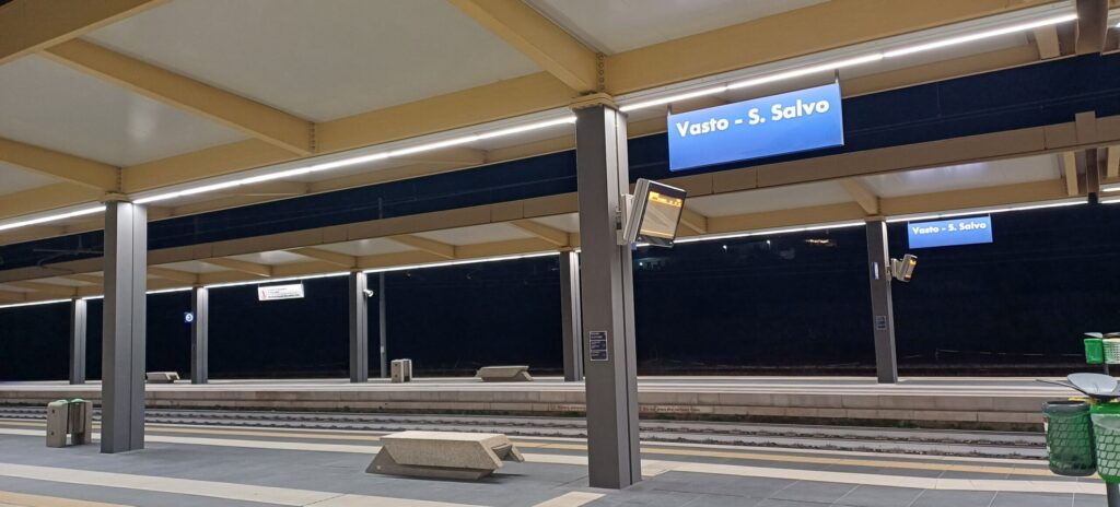 stazione ferroviaria