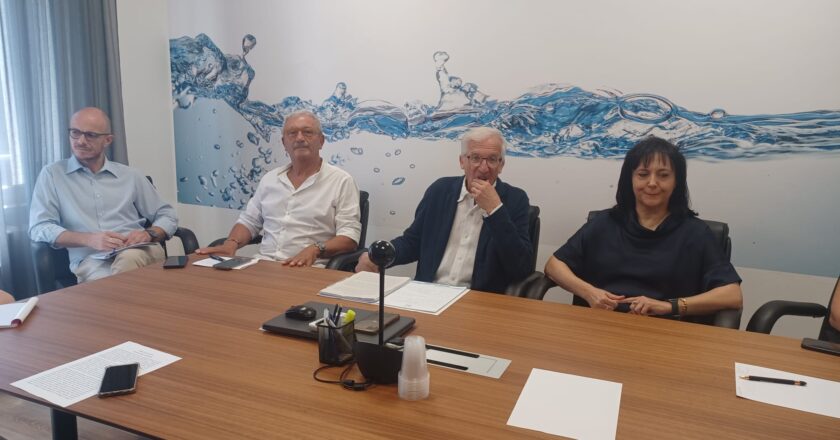 Il nuovo consiglio d’amministrazione della Sasi si presenta ai giornalisti, il presidente Scaricaciottoli rassicura sulla disponibilità della risorsa idrica