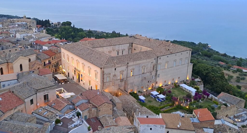 Palazzo D'Avalos