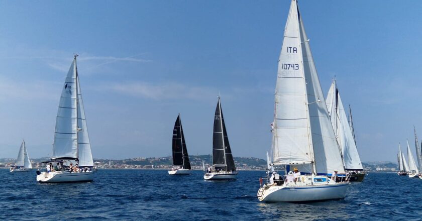 Parte domani “La Diomedea 2025”: 20 equipaggi in rotta da Pescara verso le Isole Tremiti