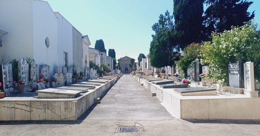 Vasto, la cappella del cimitero è ancora chiusa
