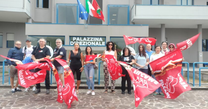 Appalto Auriga – Dussmann: continua la protesta dei lavoratori, tagli già dal primo agosto