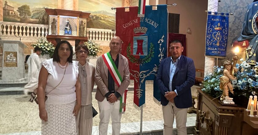 Scerni, presentato e benedetto il nuovo Gonfalone del Comune