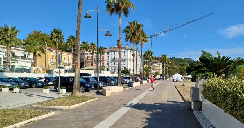 Case, truffatori a caccia di turisti affittano alloggi inesistenti. Il Sindaco Menna: “Affidatevi ad agenzie qualificate”