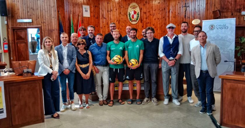 Vasto, dal 22 al 24 appuntamento con il campionato italiano Beach Volley. Menna e Della Penna: “Iniziativa, alla terza edizione, molto apprezzata in città”