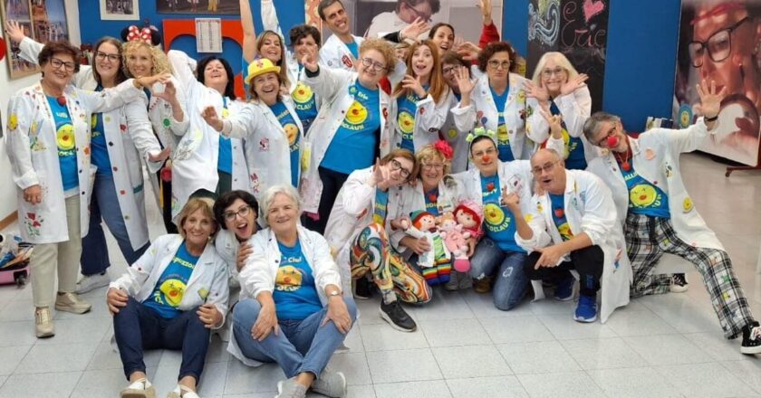Ricoclaun, un’estate di eventi. Spettacoli, laboratori e promozione del libro per promuovere la clownterapia