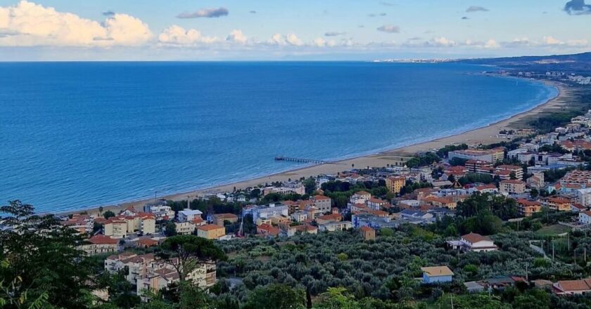 La Conviviale: “L’aumento di strutture ricettive è un segnale di speculazione immobiliare e turistificazione selvaggia”