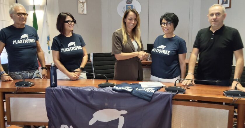 San Salvo, rinnovato il protocollo d’intesa con l’associazione Plastic Free Onlus