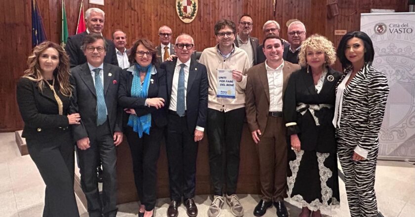 Vasto, il nuovo Governatore del Rotary Roberto Calai a Palazzo di Città