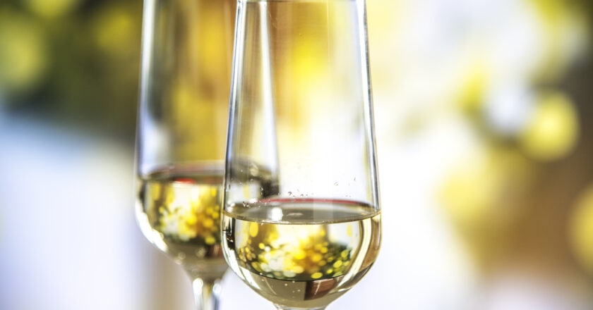 Prosecco, i numeri in crescita dell’export: il re delle bollicine italiane batte lo champagne