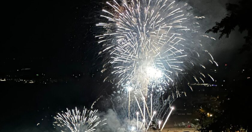 Ferragosto a Vasto con Joan Thiele e fuochi sul mare