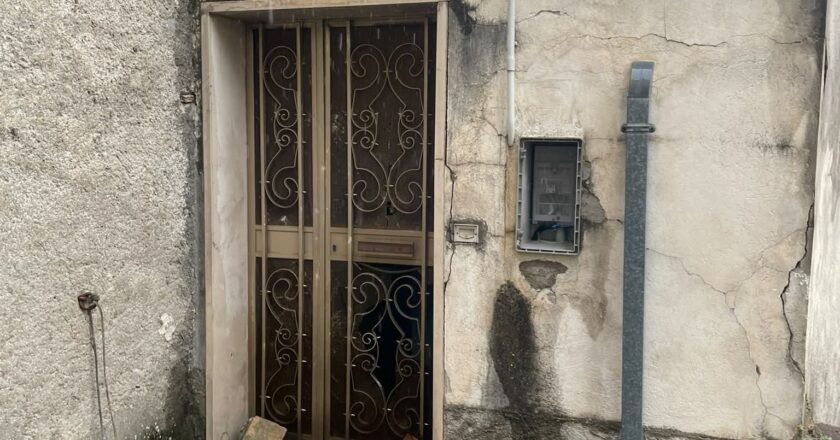 Castiglione Messer Marino, vandali in azione nel centro storico