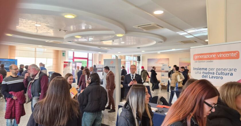 AssoVasto, incontro tra aziende e studenti: “Anche nel Vastese ci sono opportunità di lavoro”
