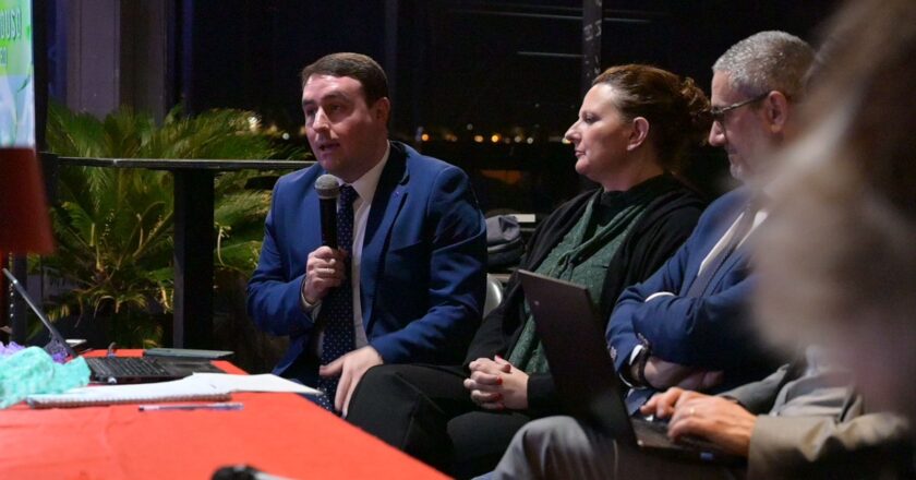 Vasto a Rimini per la tutela dell’Adriatico: «Patto di intenti per ridurre la plastica monouso»