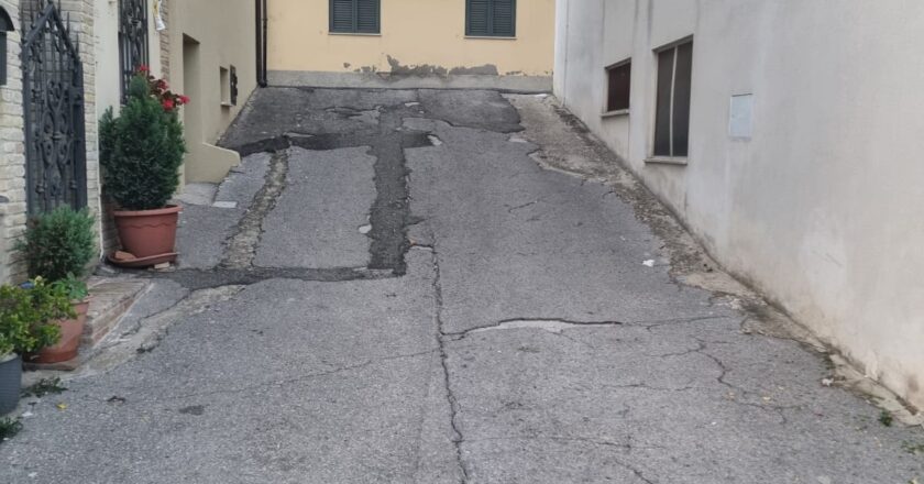 Emanuela Tascone (Pd San Salvo): “Negli ultimi 5 anni nulla è stato fatto per XVI vico Savoia”