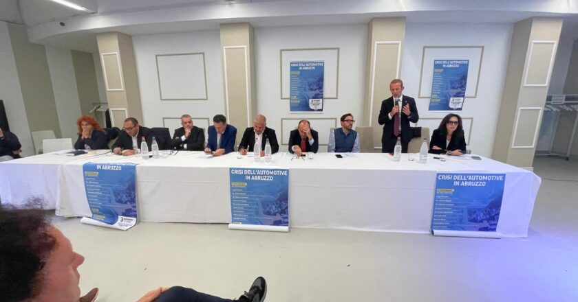 Pollutri, grande partecipazione al convegno Lega sulla crisi dell’automotive: “Transizione va governata, non subita”