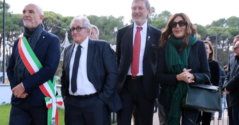 Marsilio e la ministra Santanchè agli Stati Generali del Turismo all’Aurum di Pescara