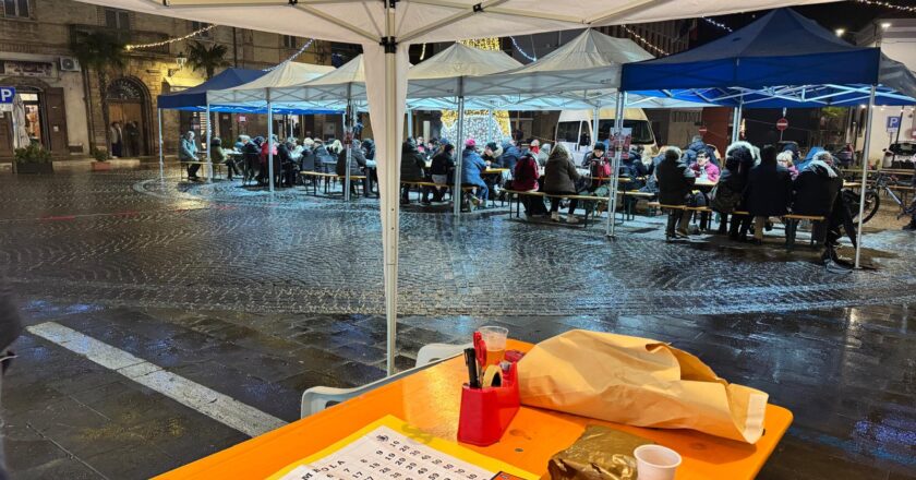 Casalbordino, pioggia ma festa in piazza per la Tombolata di Natale