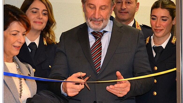 La Polizia di Stato, con il contributo di Soroptimist International – Club di Chieti, ha realizzato “Una Stanza Tutta Per Sé” presso il Commissariato di P.S. di Vasto