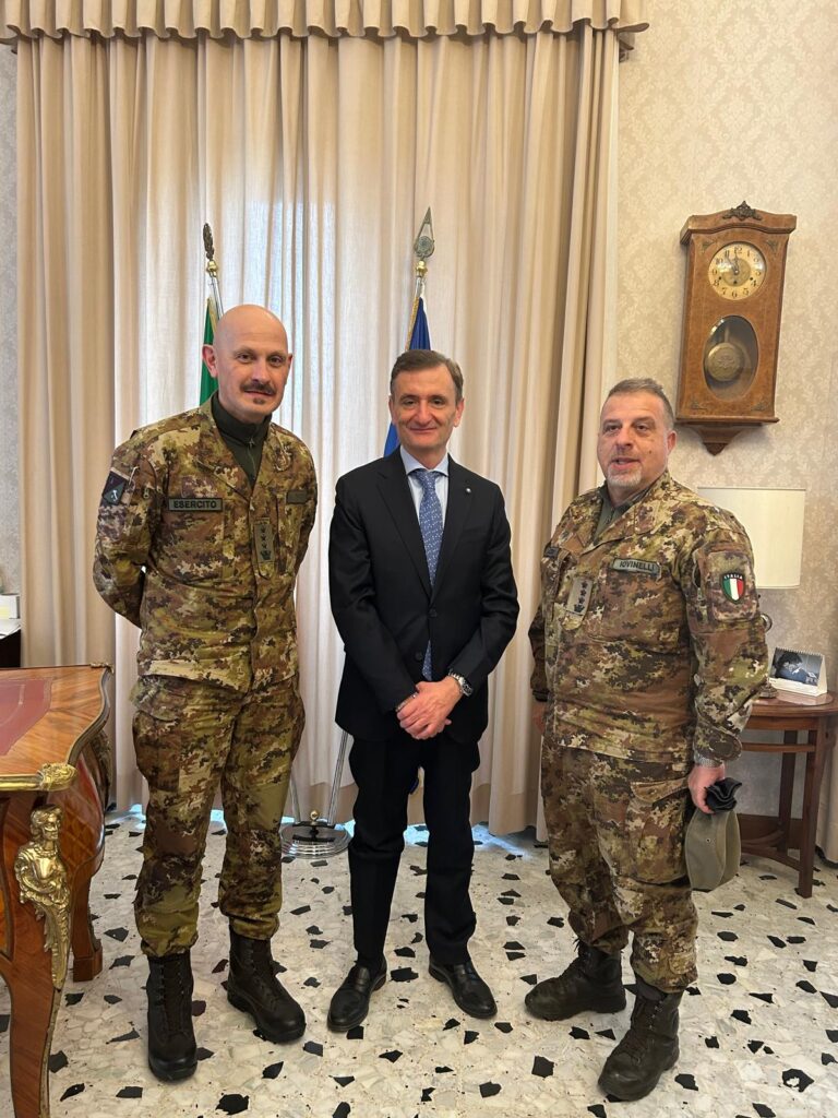 Visita del Comandante del Comando Militare Esercito Abruzzo e Molise, Colonnello Alessandro Poli, al Prefetto di Chieti 