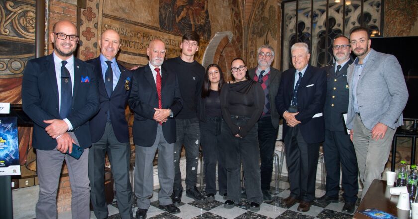 Lectio magistralis per studenti di Vasto su evoluzione industria aeronautica, trasformazione potere aereo e geopolitica