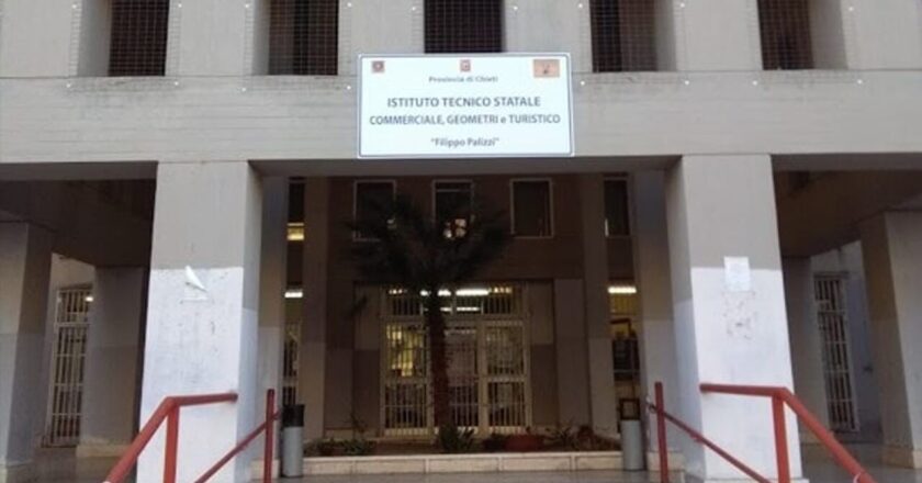 Scuola, in Abruzzo le lezioni riprenderanno il 16 settembre
