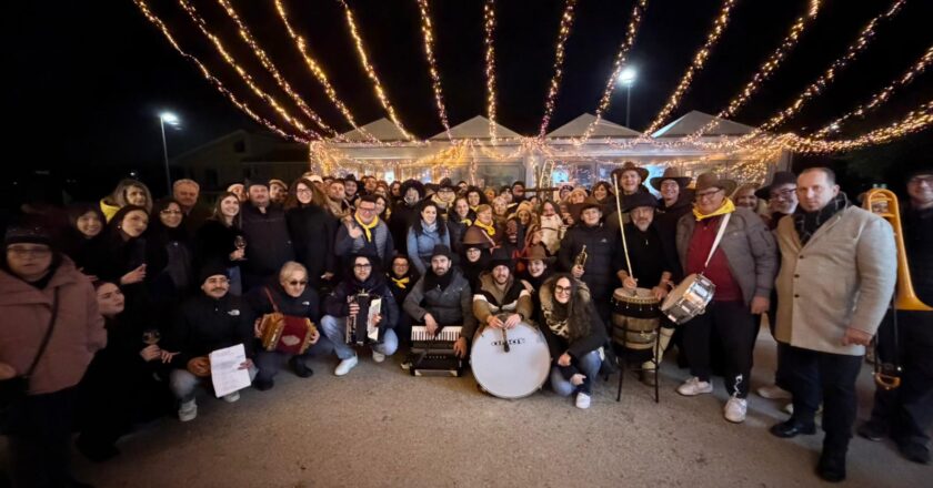 Cupello, ieri sera si è rinnovato l’appuntamento con “Lu Sant’Andonie”