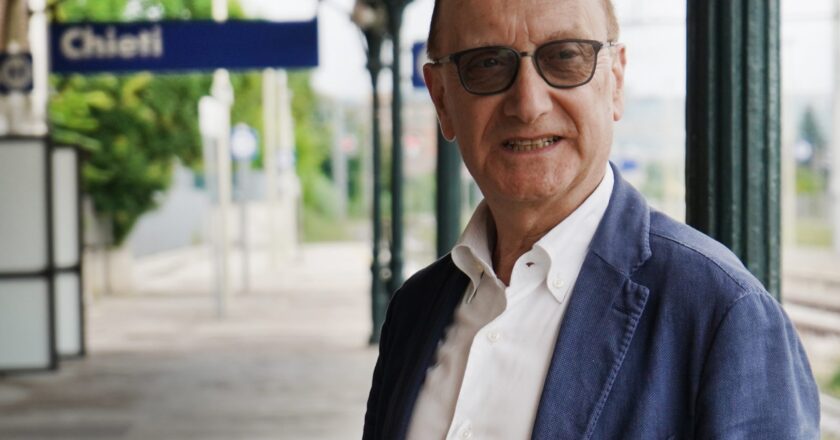 Chieti, in Comune due dipendenti della graduatoria del concorso per messi notificatori espletato dal Comune di Vasto