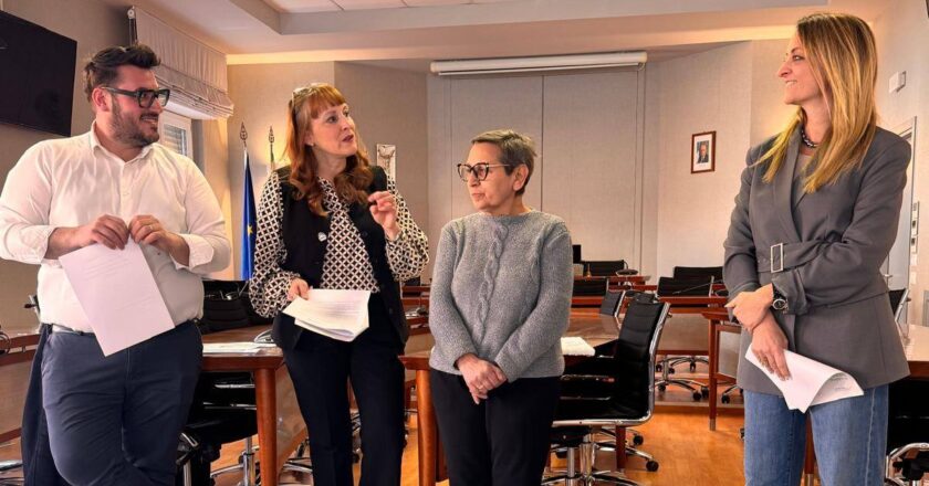 Presentati ufficialmente i bandi per la 6ª edizione dell’Infiorata all’Uncinetto 2026