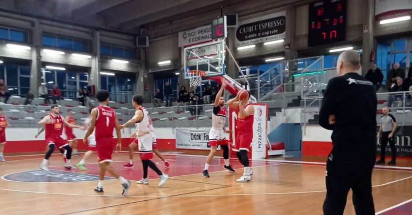 La Vasto Basket cade a Gualdo Tadino (103-70)