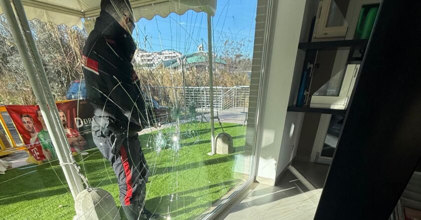 Vasto, tentativo di furto allo showroom Drutex Lecce Wave di Viale Perth