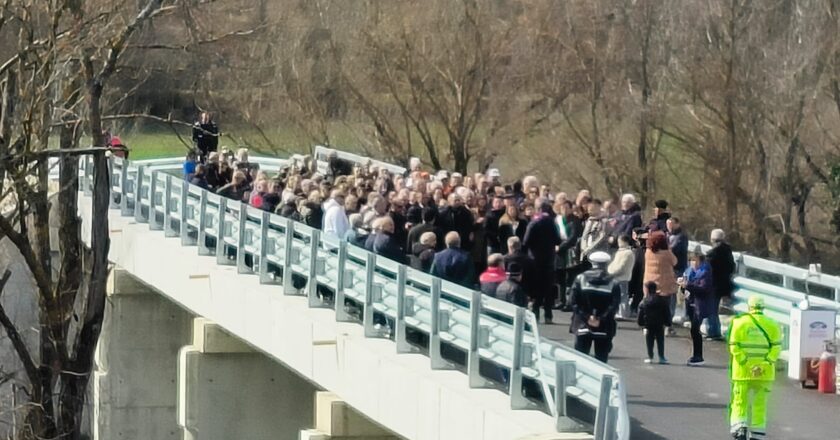 Da ieri l’Alto Vastese è meno isolata grazie al nuovo Ponte Sinello