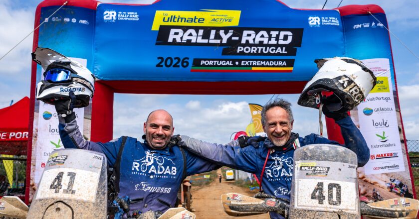 Il Team RoadAb brilla al Mondiale Rally-Raid: Raspa secondo in Portogallo