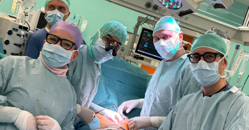 Chieti, salvato 50enne in shock cardiaco: intervento d’avanguardia con protesi che rimodella l’aorta