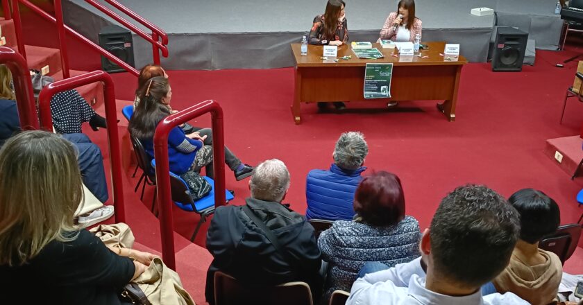 Vasto, l’incontro con la scrittrice Krisha Skies per la presentazione del suo romanzo “La ragazza colibrì”