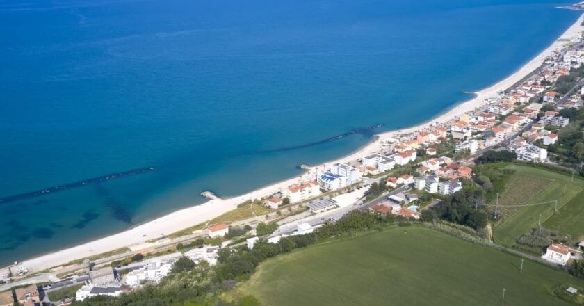 Concessioni demaniali marittime: a Fossacesia confronto tra istituzioni e operatori sulla necessità di regole certe e bandi condivisi