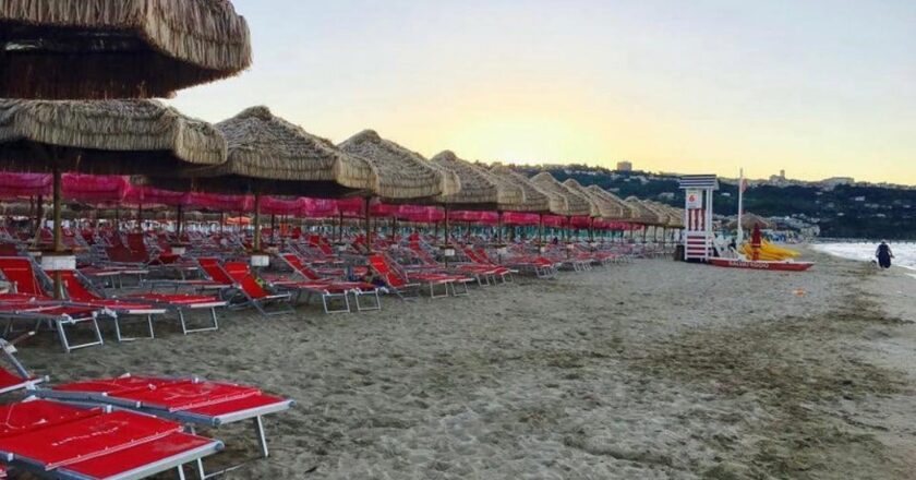 Baiocco Beach, 20 ombrelloni omaggio per i ragazzi