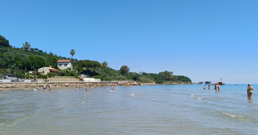 Il Tavolo per l’Ambiente si esprime per la tutela della scogliera di Vasto: approvato un documento che chiede la modifica del Piano Demaniale Comunale